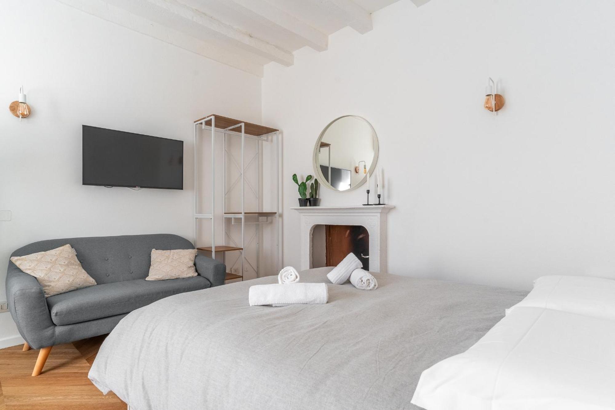 Milan Stay - Alzaia Naviglio Grande الغرفة الصورة